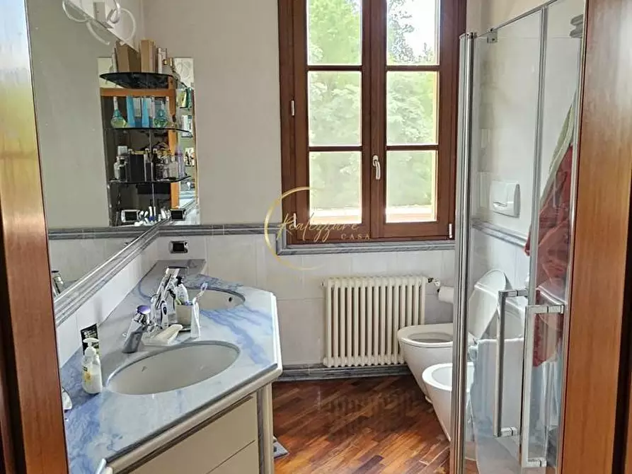 Immagine 32 di Villa in vendita  a Reggio Nell'emilia