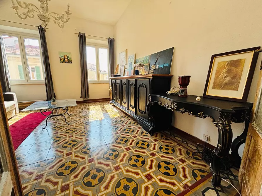 Immagine 2 di Appartamento in vendita  a Livorno