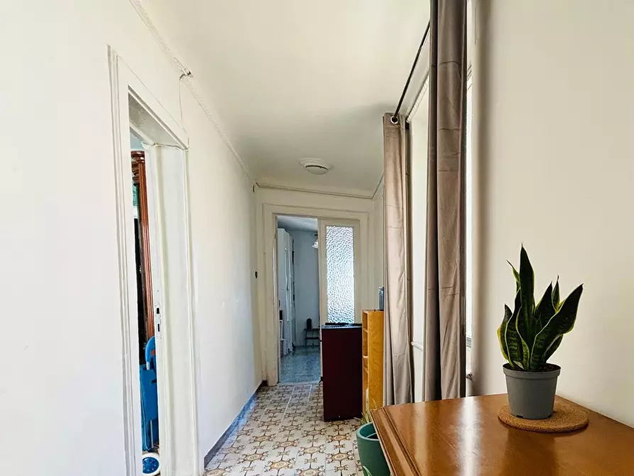 Immagine 7 di Appartamento in vendita  a Livorno