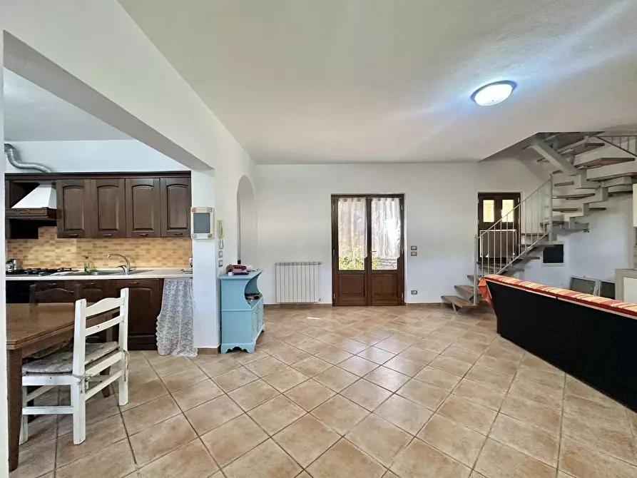 Immagine 4 di Casa bifamiliare in vendita  a Pietrasanta