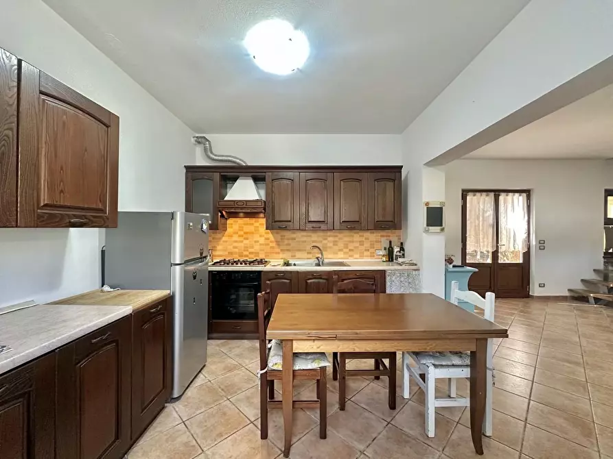 Immagine 9 di Casa bifamiliare in vendita  a Pietrasanta