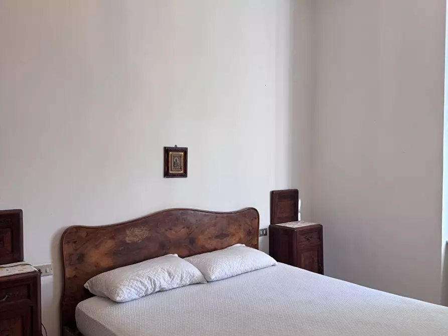 Immagine 14 di Villa in vendita  a Carrara