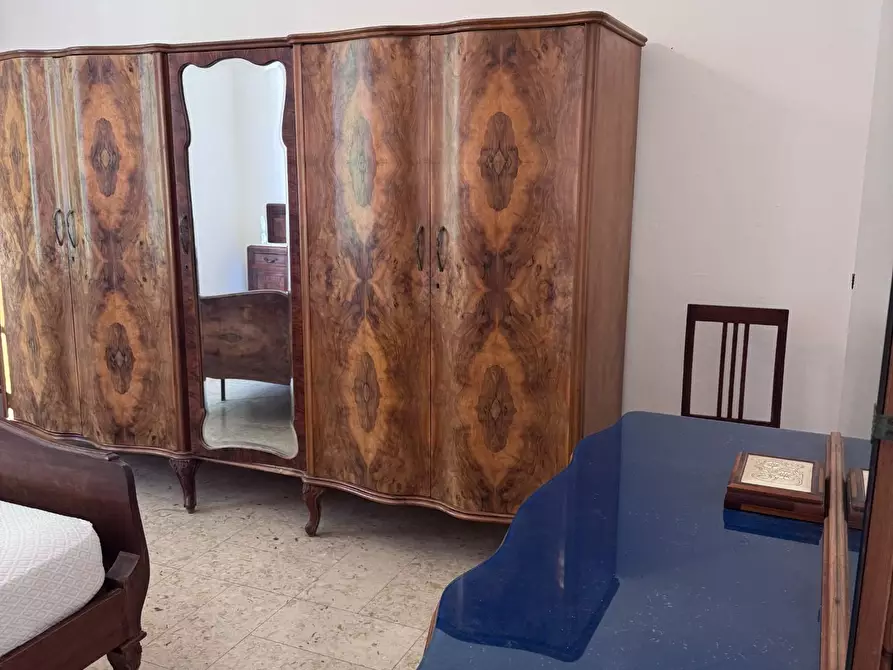 Immagine 13 di Villa in vendita  a Carrara