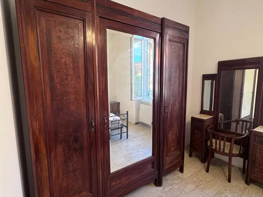 Immagine 17 di Villa in vendita  a Carrara