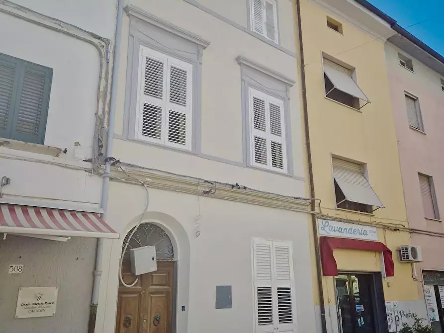 Immagine 8 di Appartamento in vendita  a Pisa