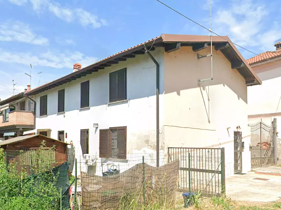 Immagine 2 di Appartamento in vendita  a Giussago