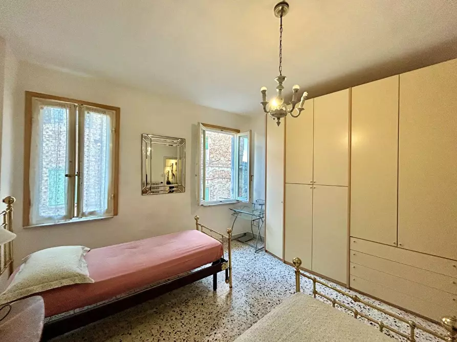 Immagine 2 di Appartamento in affitto  a Siena