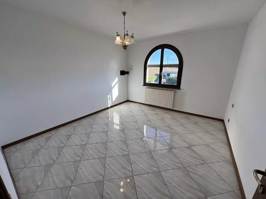 Immagine 22 di Casa bifamiliare in vendita  a Cecina