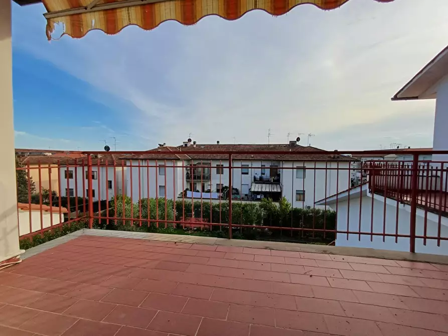 Immagine 10 di Mansarda in vendita  a Vinci