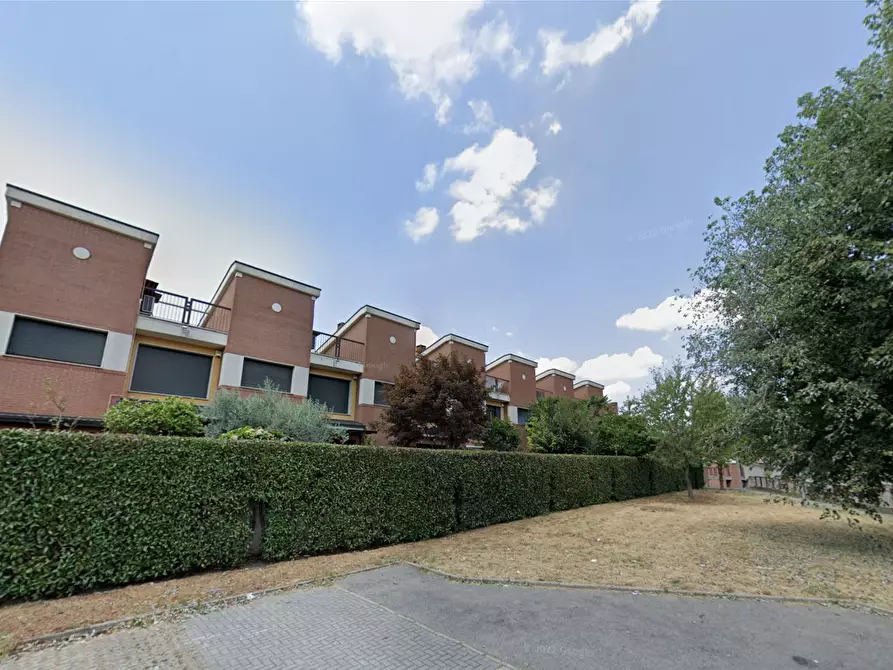 Immagine 3 di Villetta a schiera in vendita  a Bollate