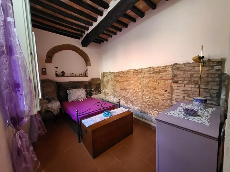 Immagine 2 di Appartamento in vendita  a Vicopisano