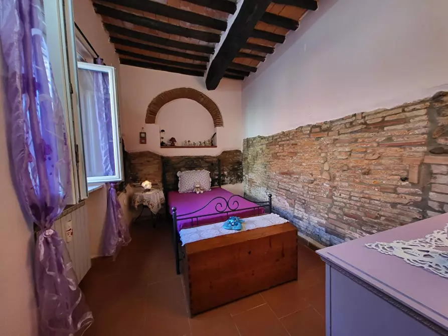 Immagine 9 di Appartamento in vendita  a Vicopisano