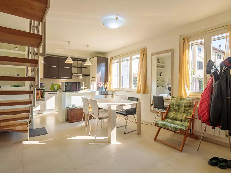 Immagine 1 di Villetta a schiera in vendita  a Cascina