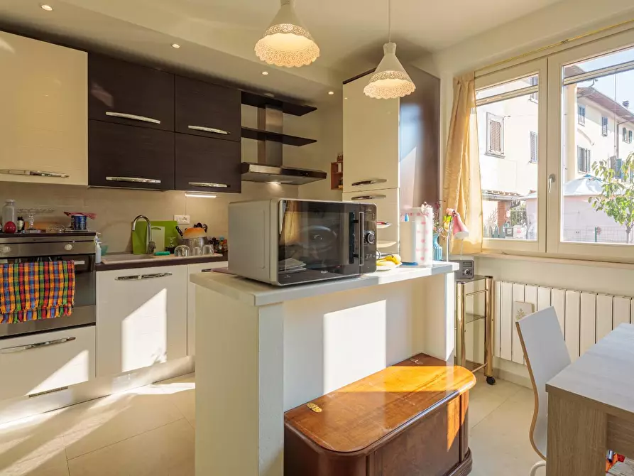 Immagine 7 di Villetta a schiera in vendita  a Cascina