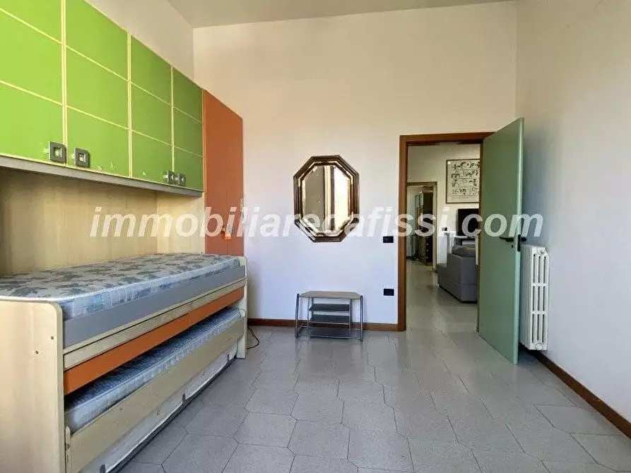 Immagine 13 di Appartamento in vendita  a Prato