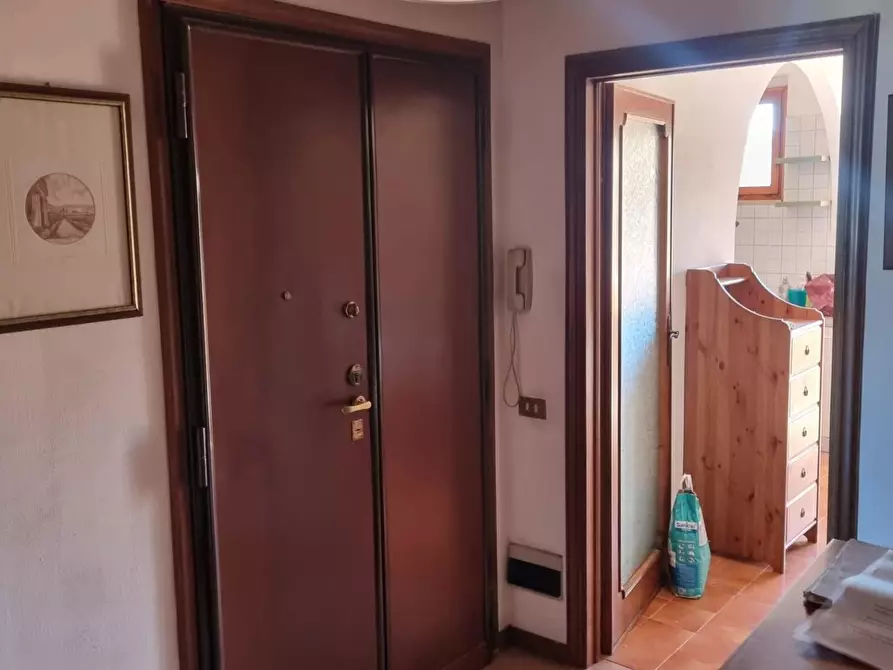 Immagine 5 di Appartamento in vendita  a Pisa