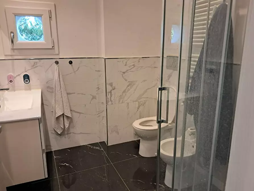 Immagine 14 di Terratetto in vendita  a Pisa