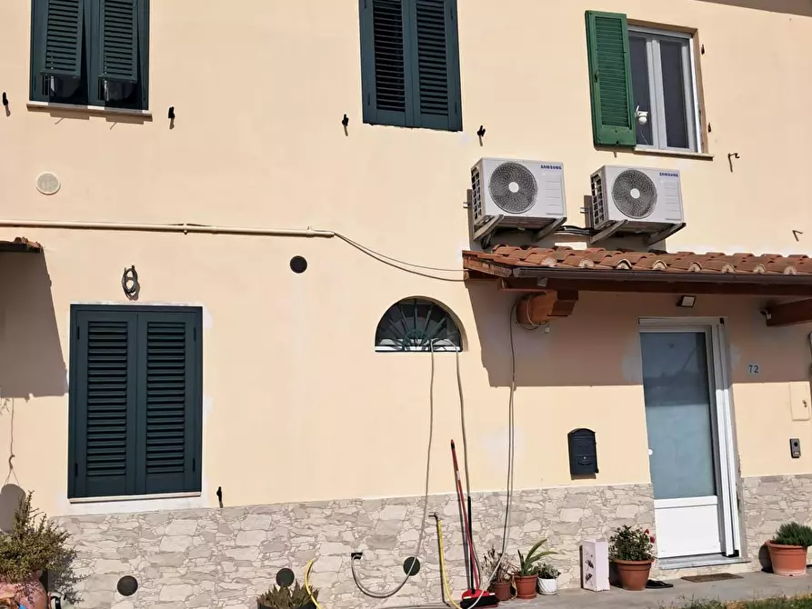 Immagine 16 di Terratetto in vendita  a Pisa