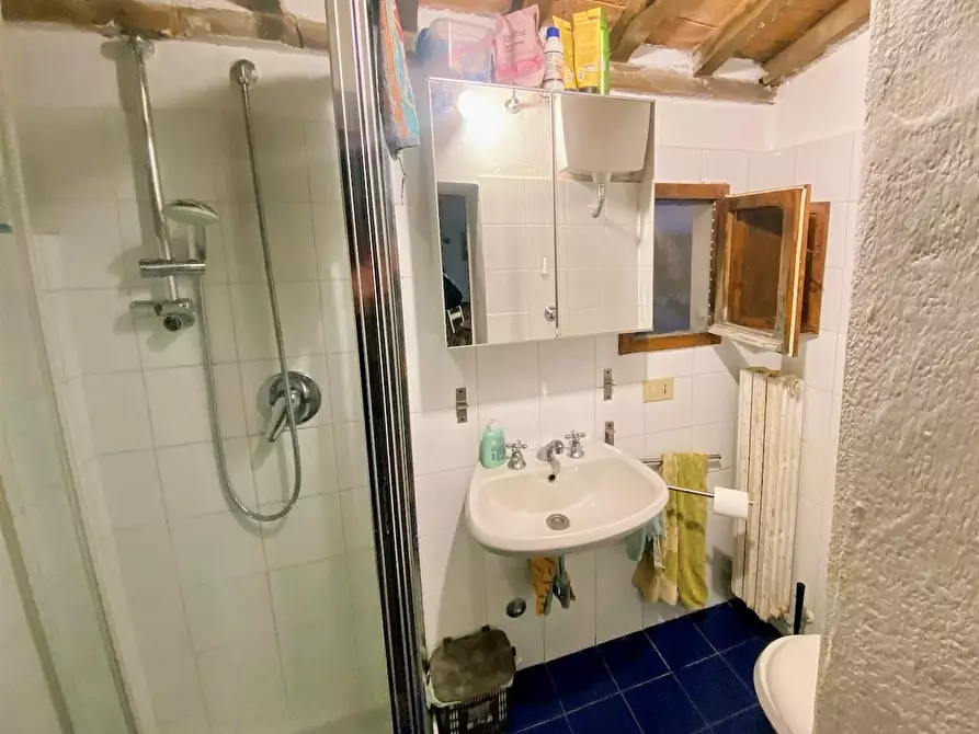 Immagine 12 di Appartamento in vendita  a Pisa