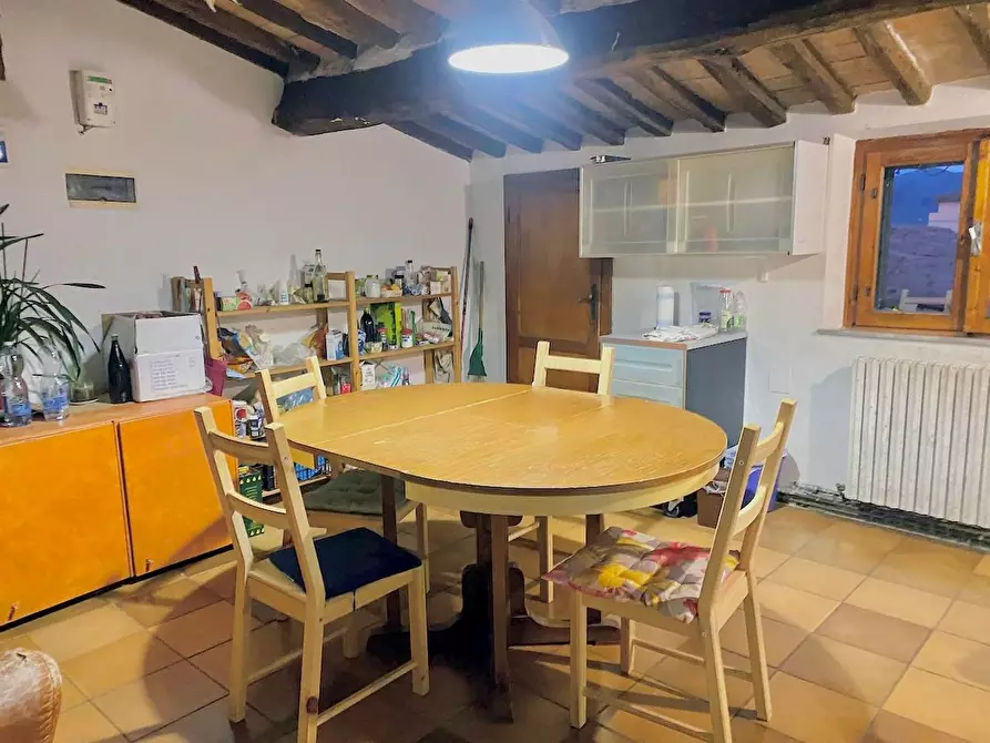 Immagine 2 di Appartamento in vendita  a Pisa