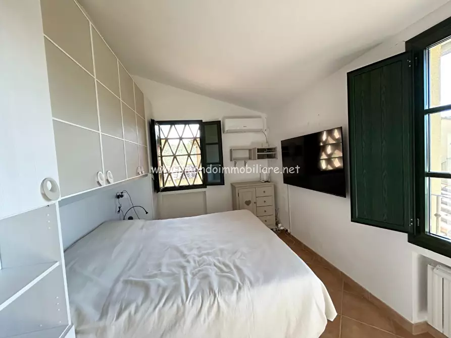 Immagine 16 di Appartamento in vendita  a Castellina Marittima