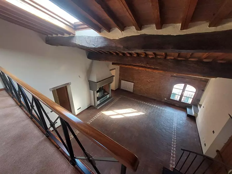 Immagine 17 di Appartamento in vendita  a Cascina