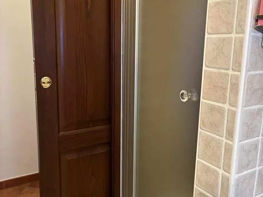 Immagine 19 di Appartamento in vendita  a Poggibonsi