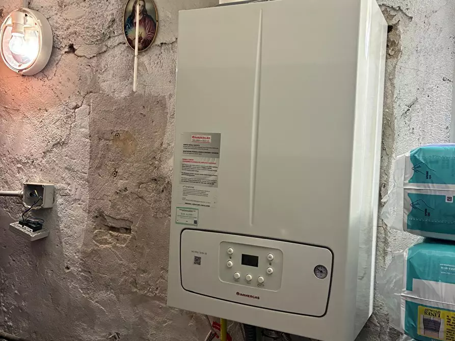 Immagine 14 di Appartamento in vendita  a Poggibonsi