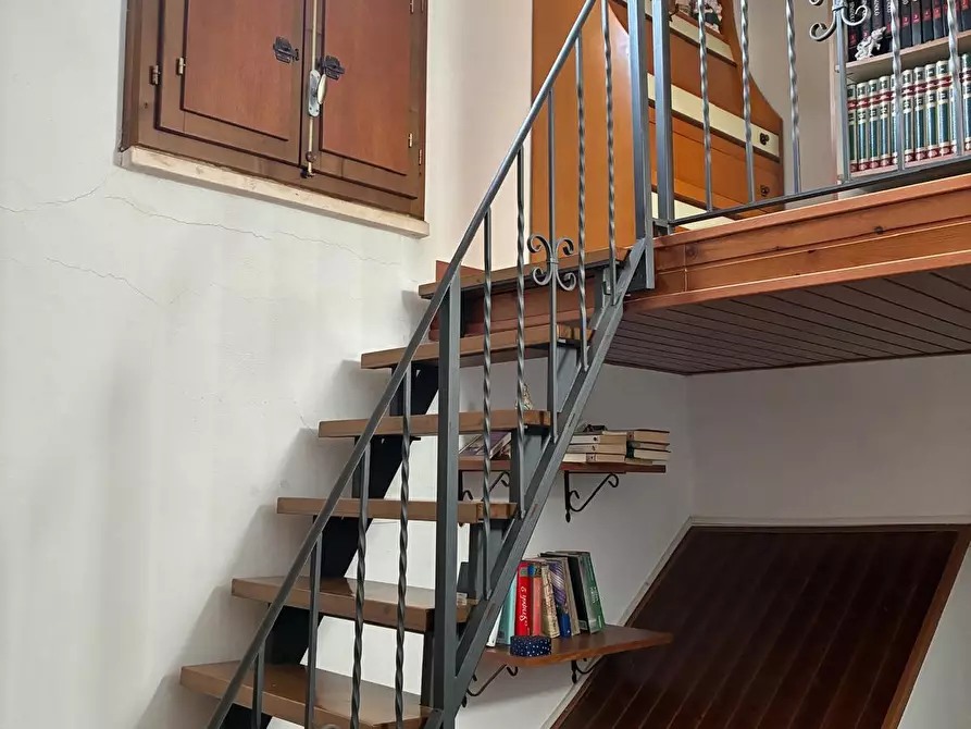 Immagine 12 di Appartamento in vendita  a Poggibonsi