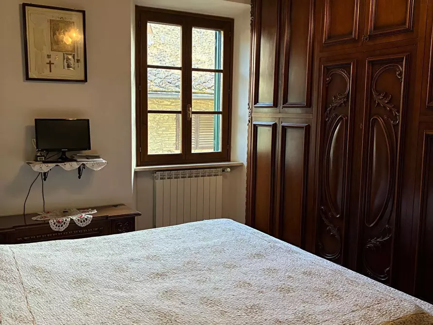 Immagine 21 di Appartamento in vendita  a Poggibonsi