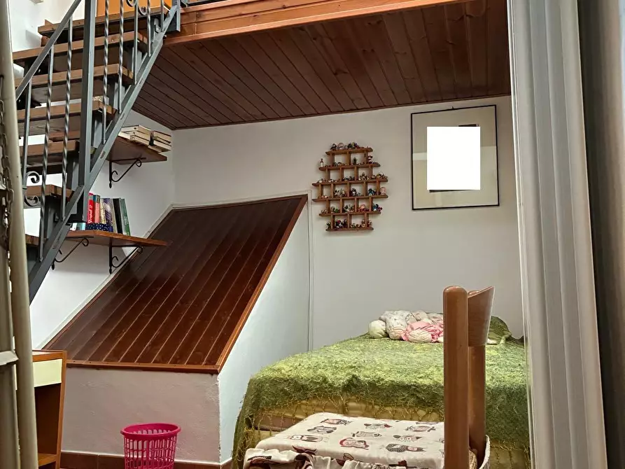 Immagine 11 di Appartamento in vendita  a Poggibonsi