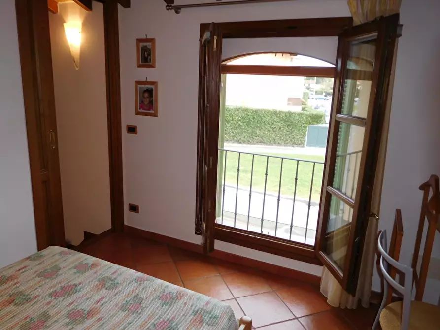 Immagine 16 di Villa in vendita  a Vecchiano