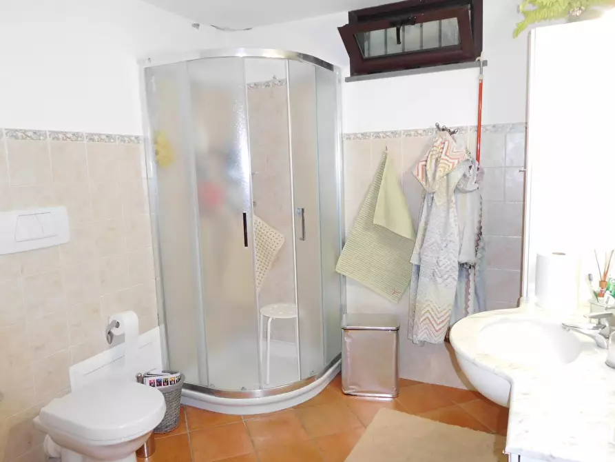 Immagine 24 di Villa in vendita  a Vecchiano