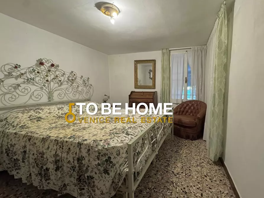Immagine 4 di Appartamento in vendita  a Venezia
