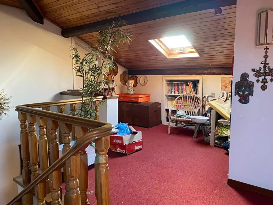 Immagine 27 di Casa indipendente in vendita  a Empoli