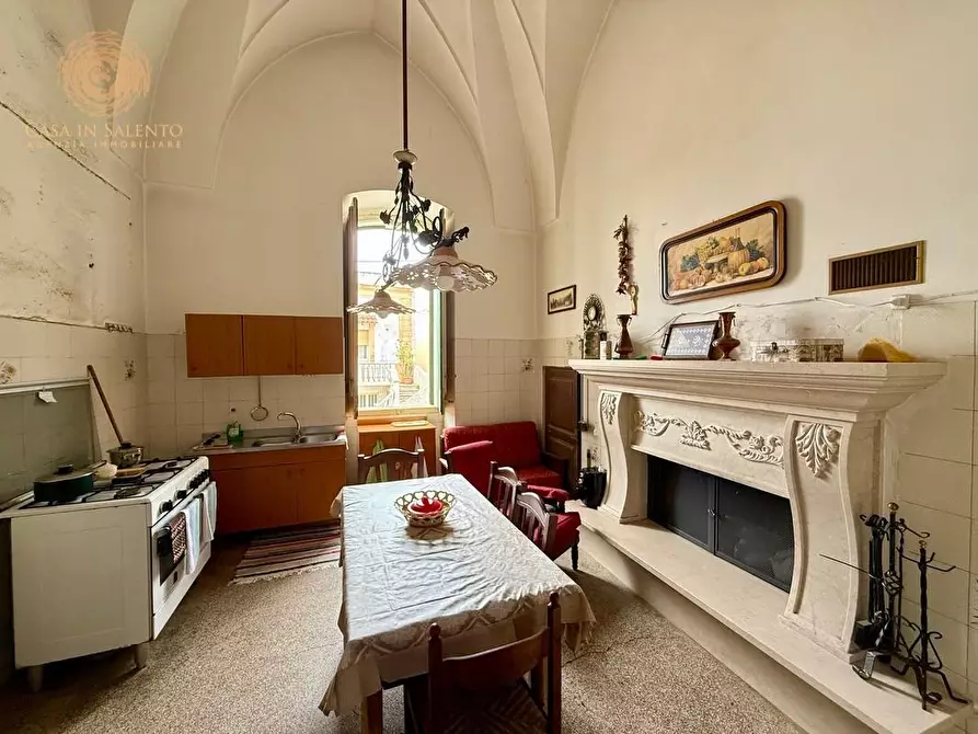 Immagine 13 di Casa indipendente in vendita  a Castrignano Del Capo