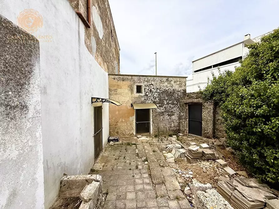 Immagine 36 di Casa indipendente in vendita  a Castrignano Del Capo