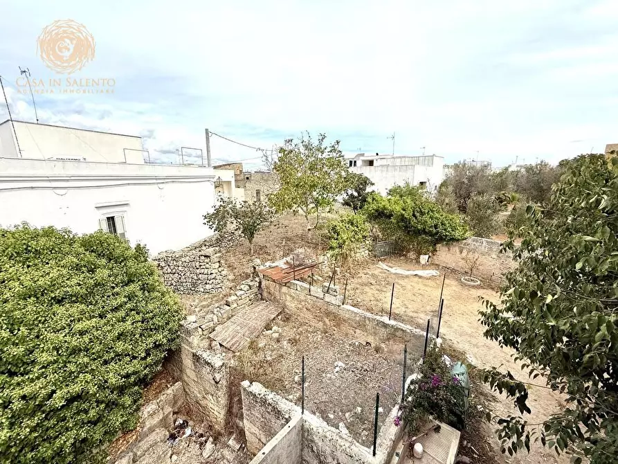 Immagine 38 di Casa indipendente in vendita  a Castrignano Del Capo