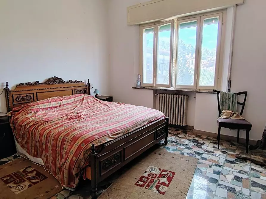 Immagine 13 di Casa indipendente in vendita  a Santa Maria A Monte