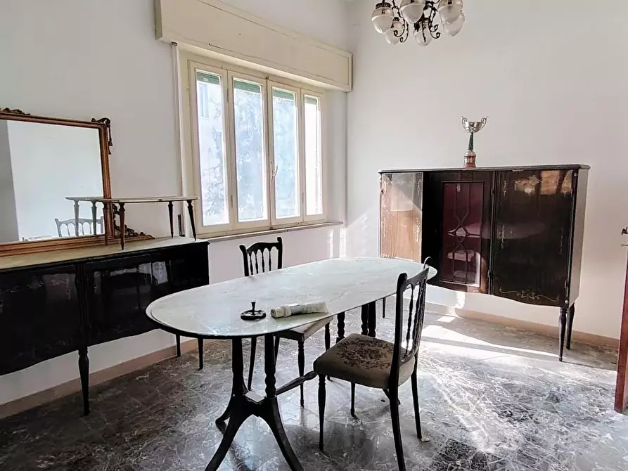 Immagine 9 di Casa indipendente in vendita  a Santa Maria A Monte