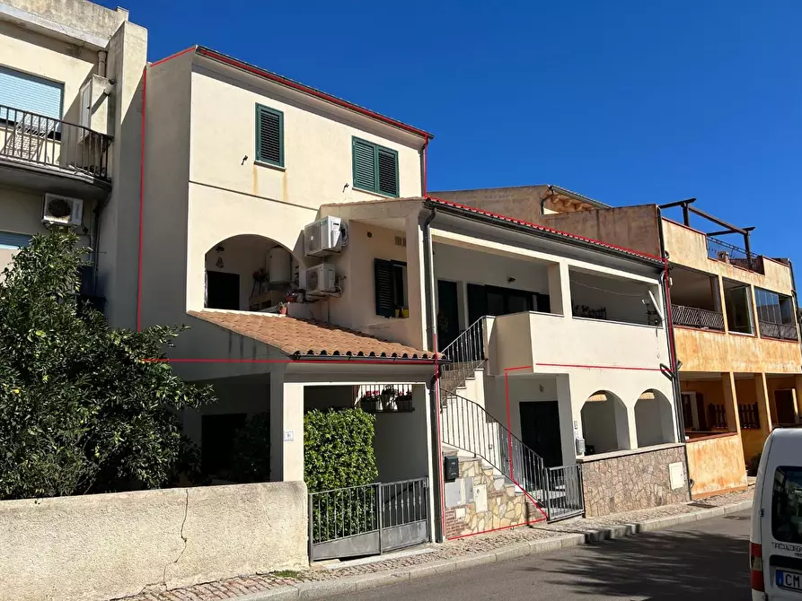 Immagine 3 di Casa semindipendente in vendita  a Palau