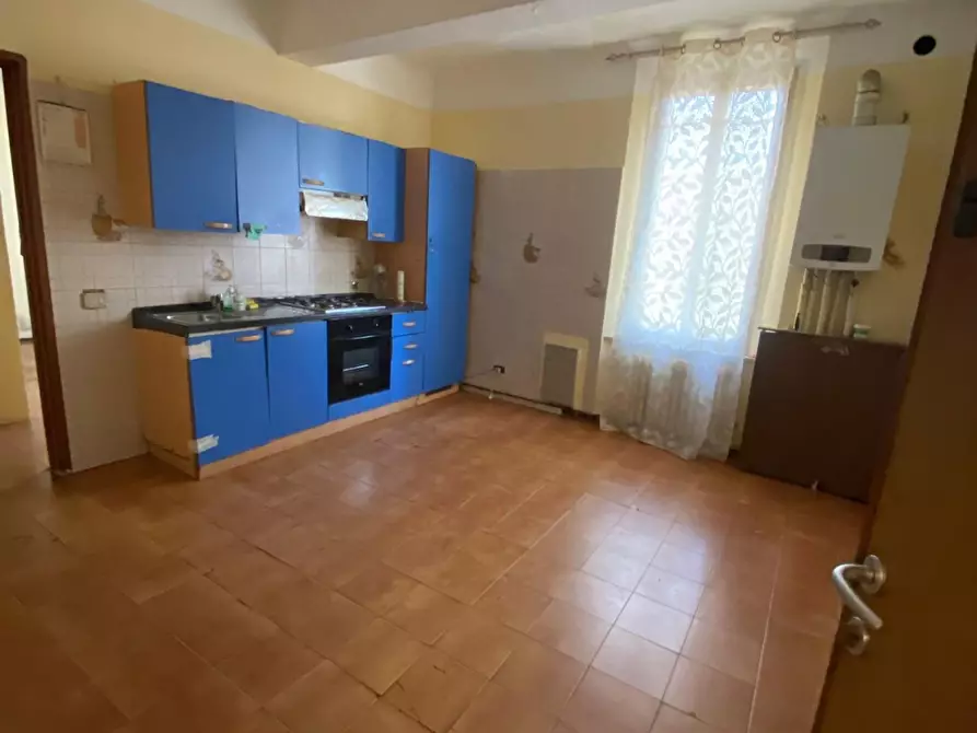 Immagine 2 di Appartamento in vendita  a Reggio Nell'emilia