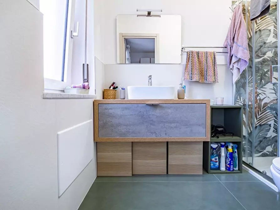 Immagine 17 di Appartamento in vendita  a Pisa