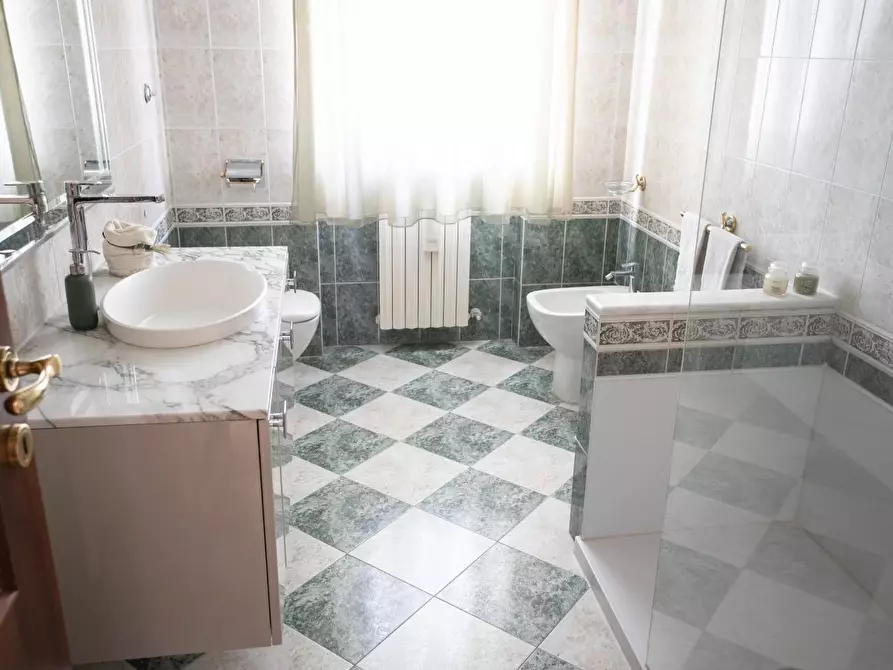 Immagine 23 di Casa bifamiliare in vendita  a San Giuliano Terme