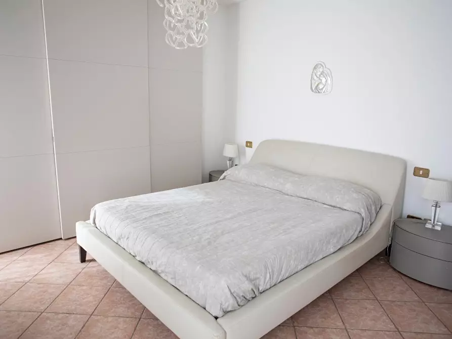 Immagine 18 di Casa bifamiliare in vendita  a San Giuliano Terme