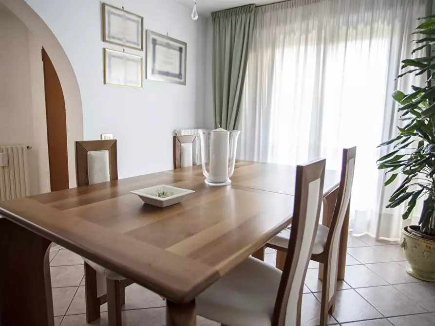 Immagine 7 di Casa bifamiliare in vendita  a San Giuliano Terme