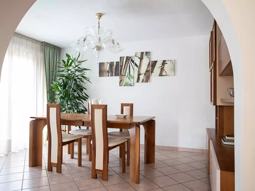 Immagine 5 di Casa bifamiliare in vendita  a San Giuliano Terme