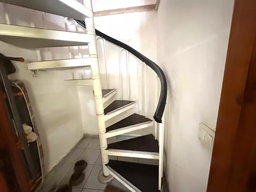 Immagine 20 di Appartamento in vendita  a Empoli