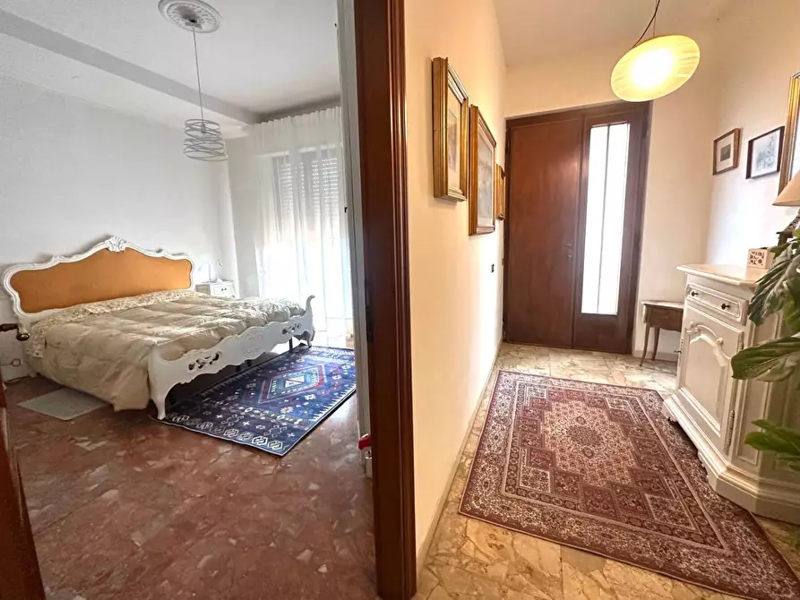 Immagine 12 di Appartamento in vendita  a Empoli