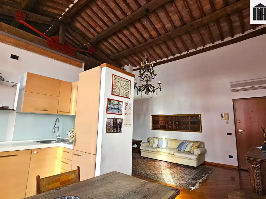 Immagine 8 di Mansarda in vendita  a Santa Croce Sull'arno